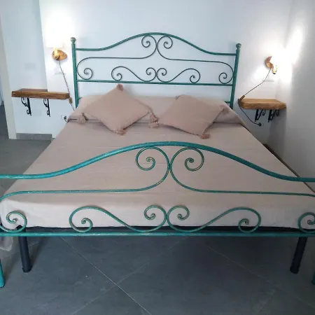 Le Macere